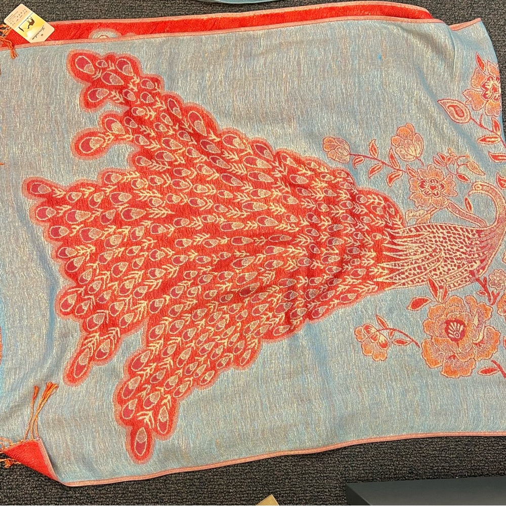 NWT Reversible Cashmere Scarf from Jerusalem